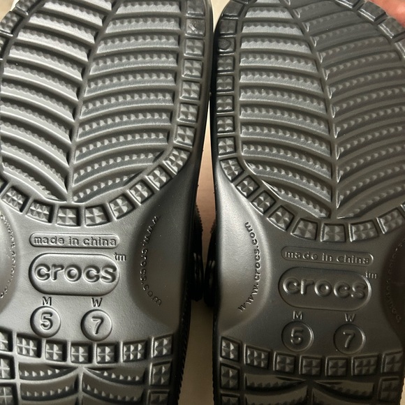 Custom Bling Crocs - Picture 5 of 6